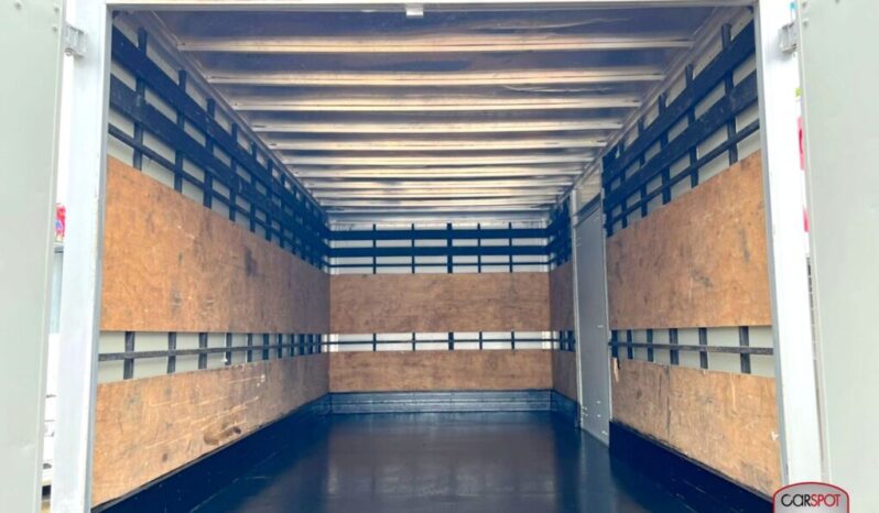 Hino 300 2020 lleno