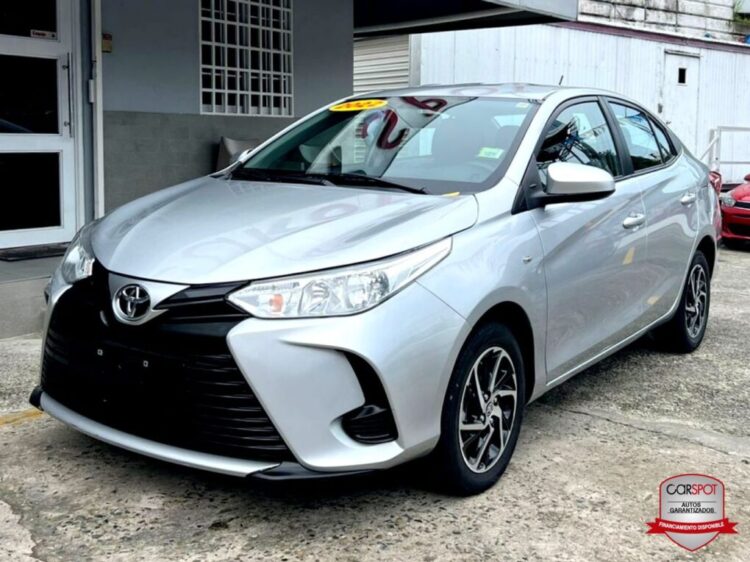  toyota  yaris  2022 