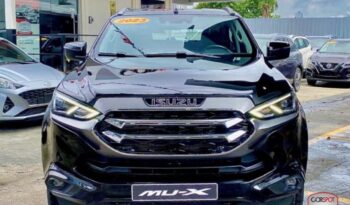 Isuzu MU-X 2023 lleno