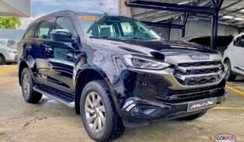 Isuzu MU-X 2023 lleno