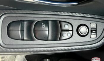 Nissan Versa 2022 lleno