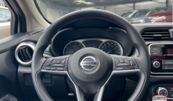 Nissan Versa 2022 lleno