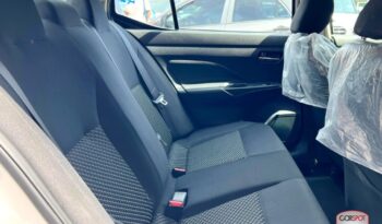 Nissan Versa 2022 lleno