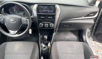 Toyota Yaris 2022 lleno
