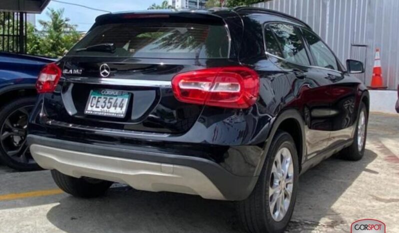 Mercedes Benz GLA 180 Sport 2017 lleno