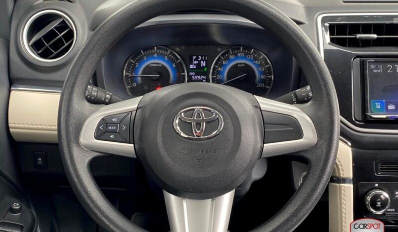 Toyota Rush 2022 lleno