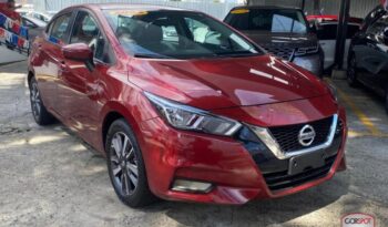 Nissan Versa Advance 2022 lleno