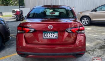 Nissan Versa Advance 2022 lleno