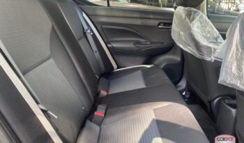 Nissan Versa Advance 2022 lleno