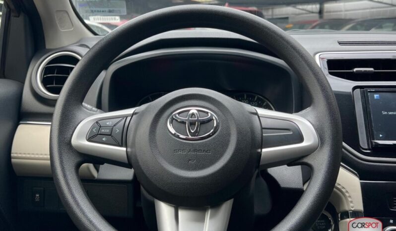 Toyota Rush 2022 lleno