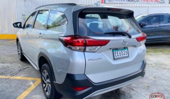 Toyota Rush 2023 lleno