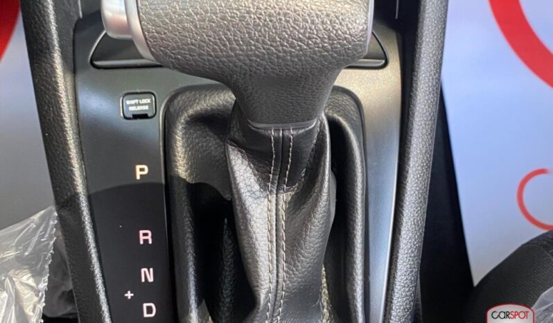 Kia Rio Sport 2024 lleno