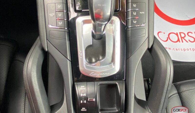 Porsche Cayenne 2014 lleno