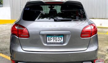 Porsche Cayenne 2014 lleno
