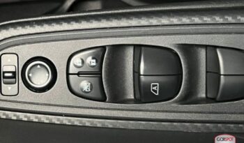 Nissan Versa 2022 lleno