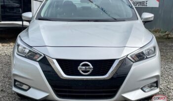Nissan Versa 2022 lleno