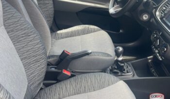 Kia Soluto 2022 lleno