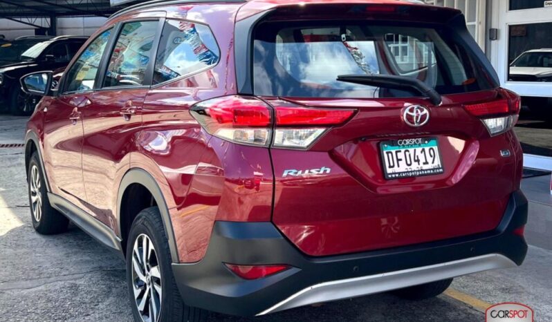 Toyota Rush 2023 lleno