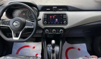 Nissan Versa 2022 lleno