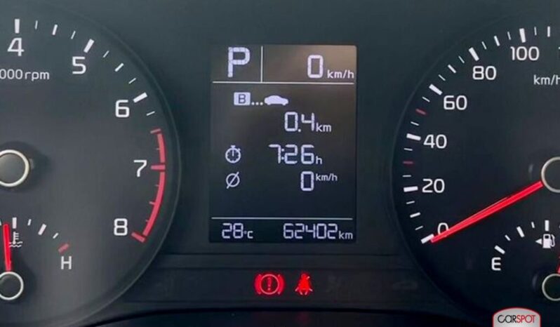 Kia Rio 2022 lleno