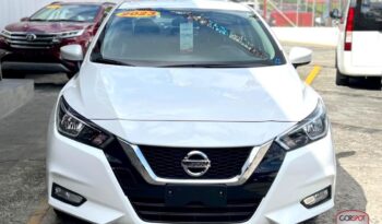 Nissan Versa 2023 lleno