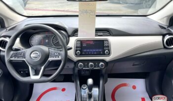 Nissan Versa 2023 lleno