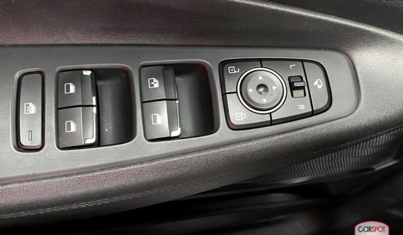 Hyundai Santa Fe 2023 lleno