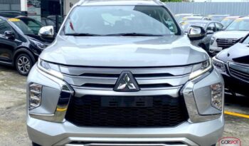 Mitsubishi Montero Sport 2023 lleno