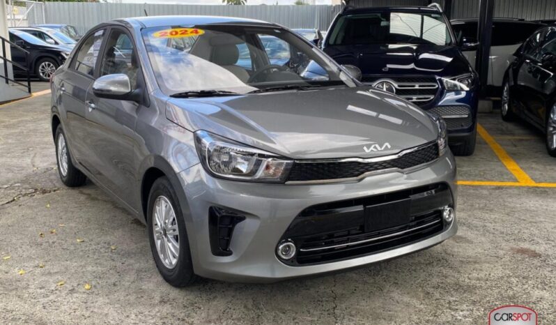 Kia Soluto 2024 lleno