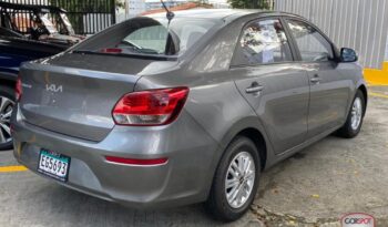 Kia Soluto 2024 lleno