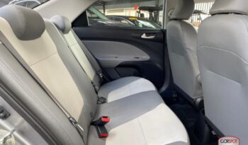 Kia Soluto 2024 lleno