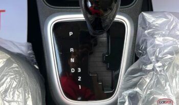 Kia Soluto 2024 lleno