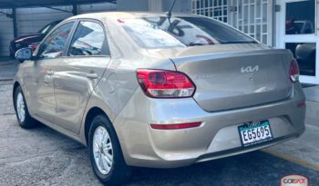 Kia Soluto 2024 lleno