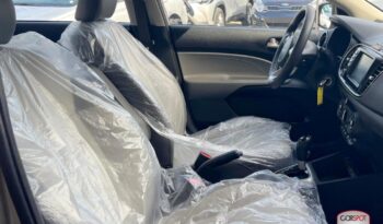Kia Soluto 2024 lleno