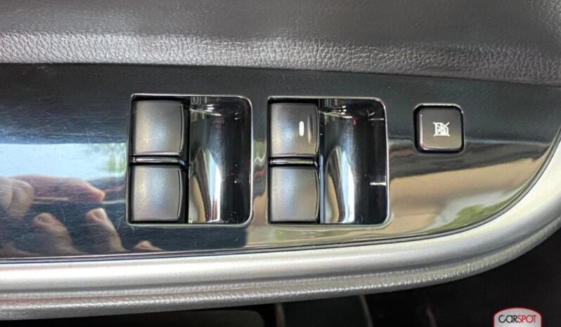 Mitsubishi L200 Sportero 2023 lleno