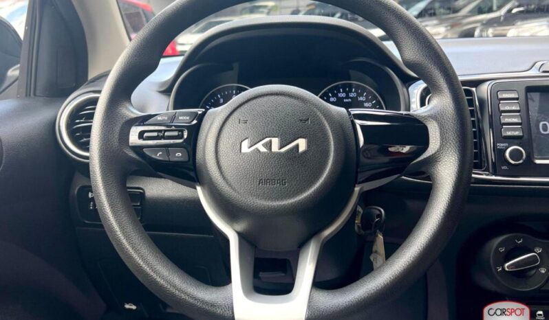 Kia Soluto 2023 lleno