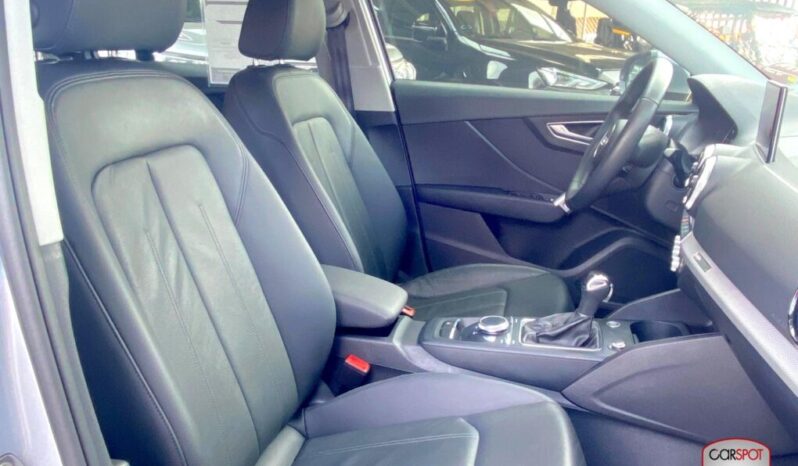 Audi Q2 2024 lleno