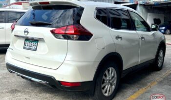 Nissan X-Trail 2022 lleno