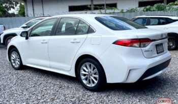 Toyota Corolla LE 2022 lleno
