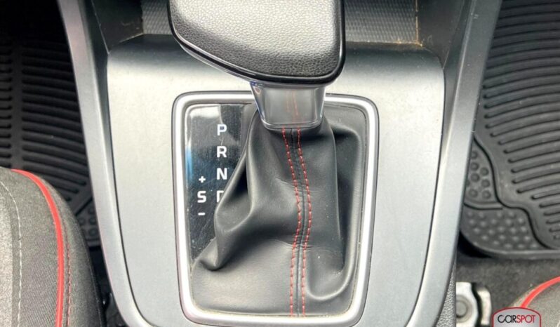 Hyundai Creta 2023 lleno