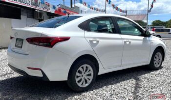 Hyundai Accent Solaris 2023 lleno