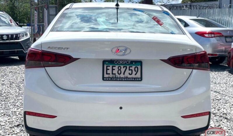 Hyundai Accent Solaris 2023 lleno