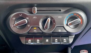 Kia Soluto 2023 lleno