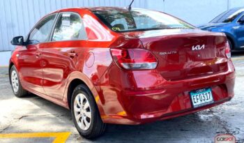 Kia Soluto 2023 lleno
