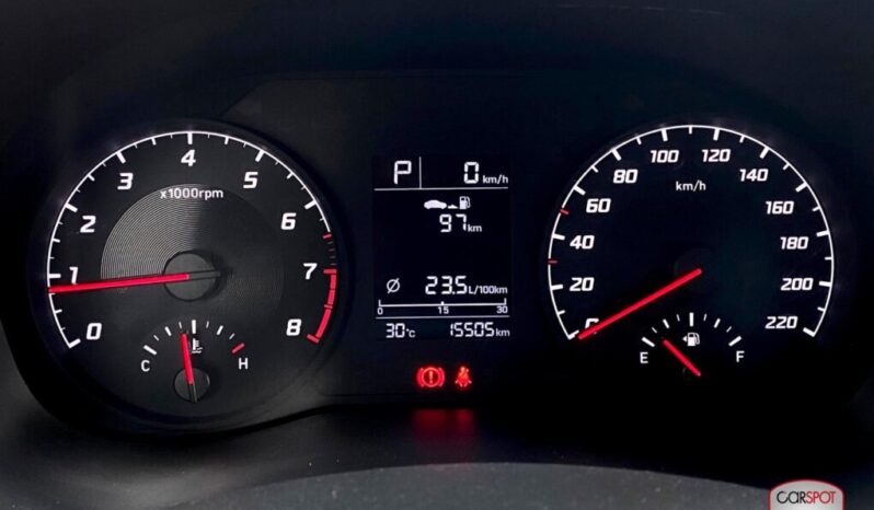 Hyundai Accent 2024 lleno