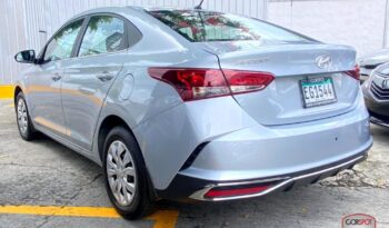 Hyundai Accent 2024 lleno
