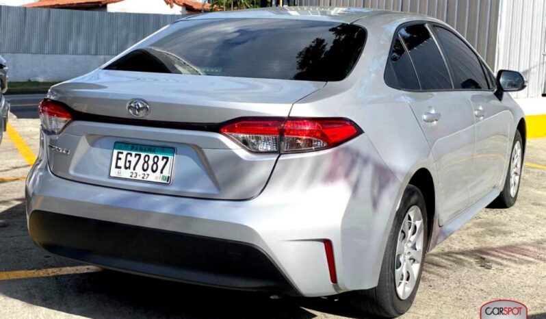 Toyota Corolla 2023 lleno