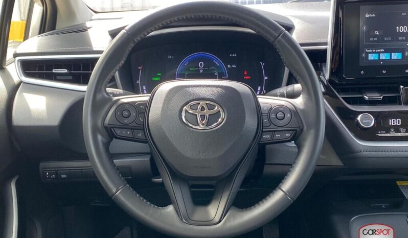 Toyota Corolla Hybrid 2024 lleno