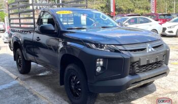 Mitsubishi L200 2024 lleno