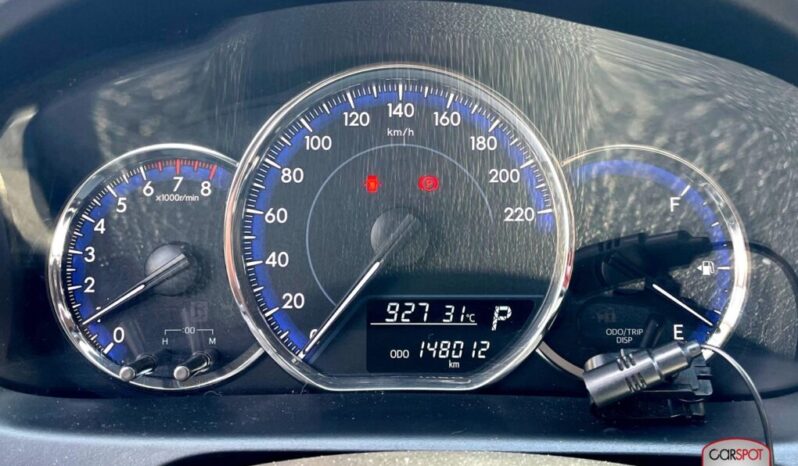 Toyota Yaris 2018 lleno